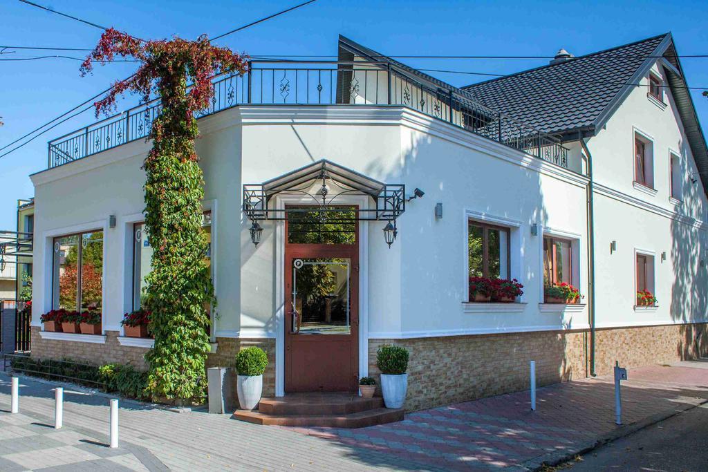 Pokoje De Luxe Figaro Płock Extérieur photo